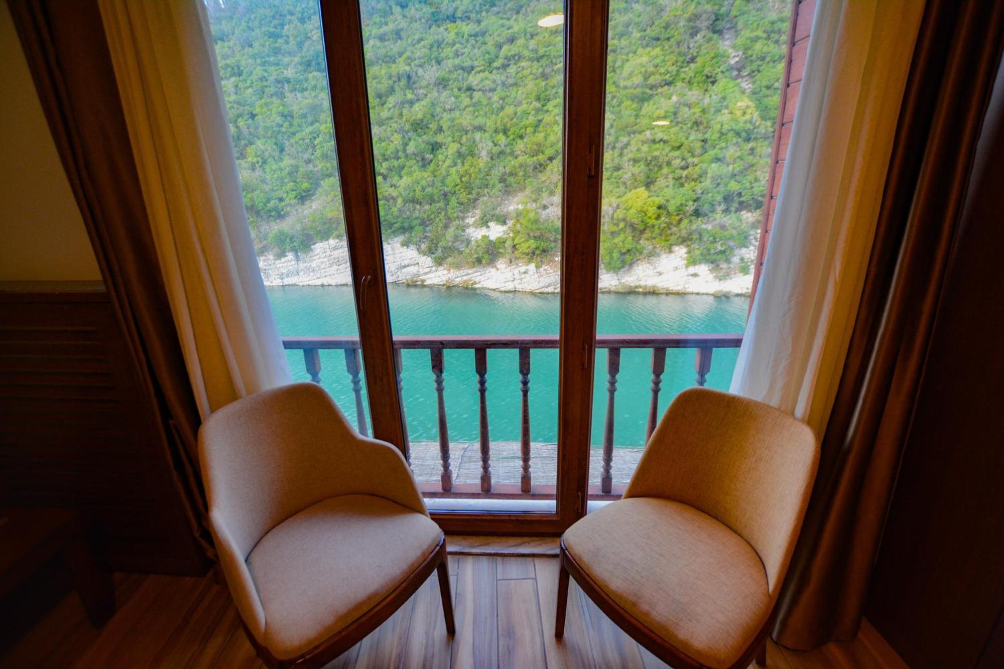 Hill River Hotel Ağva Esterno foto