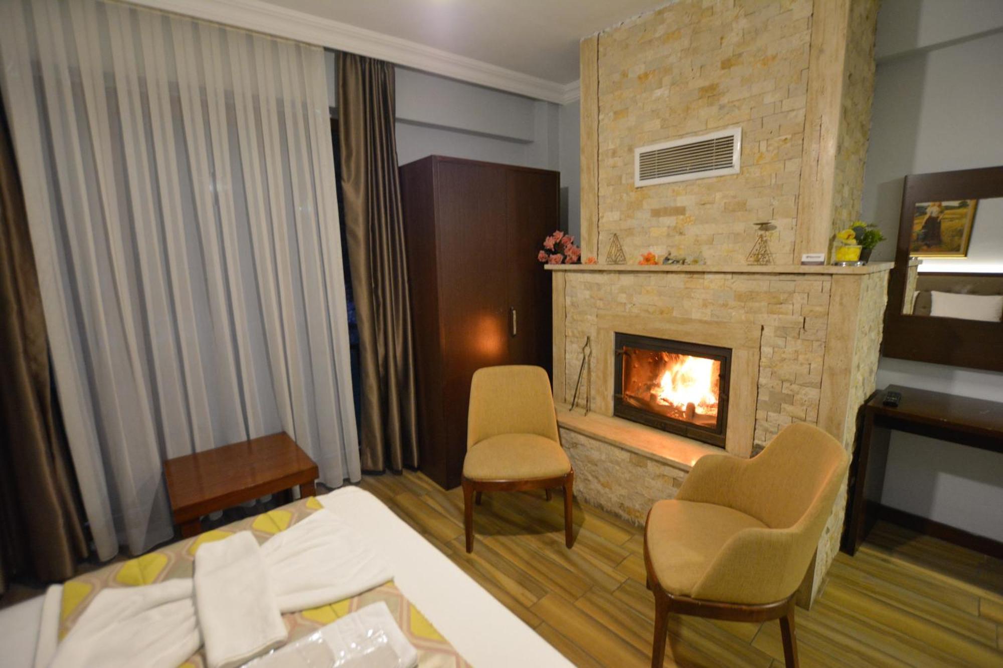 Hill River Hotel Ağva Esterno foto