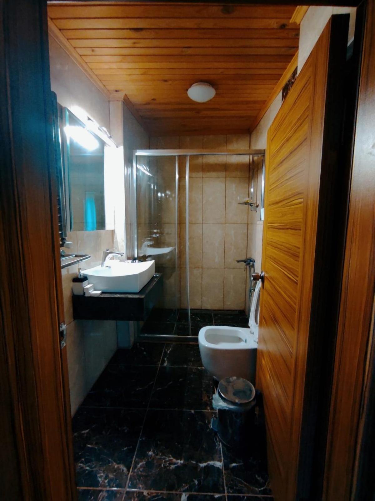 Hill River Hotel Ağva Esterno foto