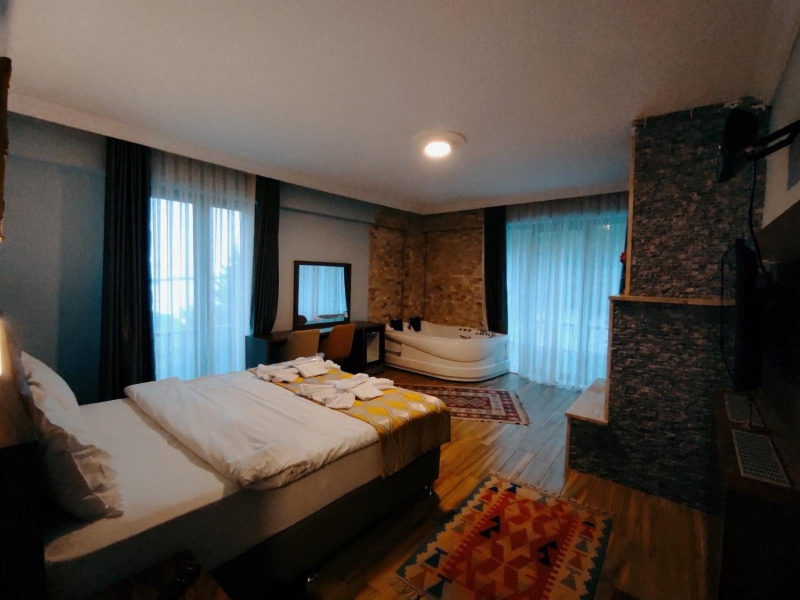 Hill River Hotel Ağva Esterno foto