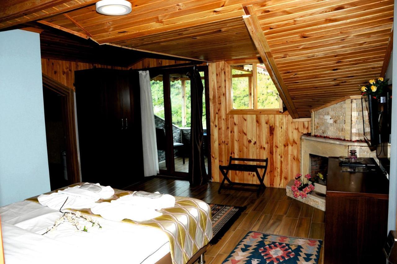 Hill River Hotel Ağva Esterno foto